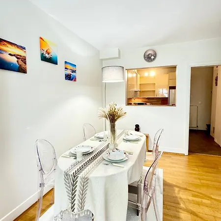 Apartment 2 Bedrooms Near Tour Eiffel Free Parking High Security Paris